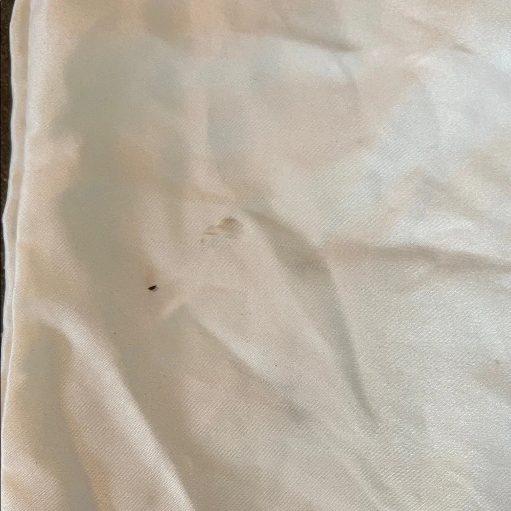 Authentic Gucci White Drawstring Logo Dust Bags with Black Trim